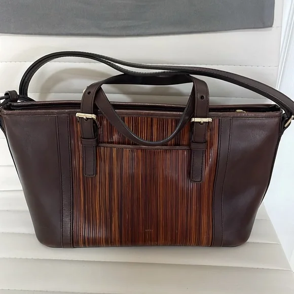 Brahmin brown wood print adjustable strap bag - Picture 3 of 14